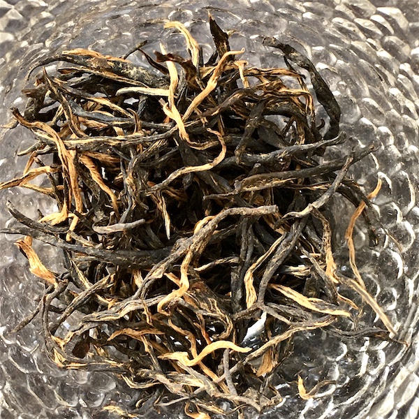 Níu Yā Shān Hóng Chá (Gāo Xiāng Chá), 牛丫山红茶(高香茶), Niuya Mountain Black Tea (Gaoxiang Tea)