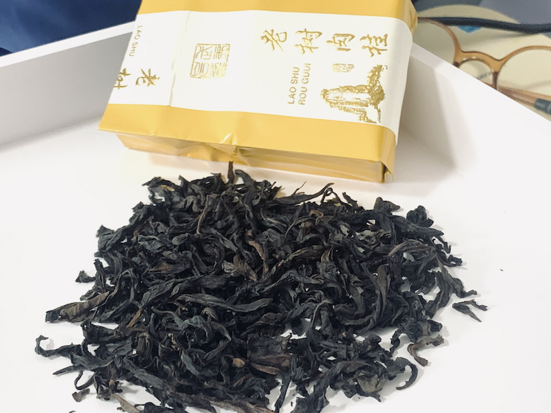 Lǎo Shù Róu Guì Yán Chá, 老树肉桂岩茶岩茶, Old Tree “Rou Gui” Rock Tea